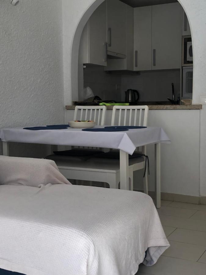 Skol - 1 Bedroom With Sea Views Apartamento Marbella